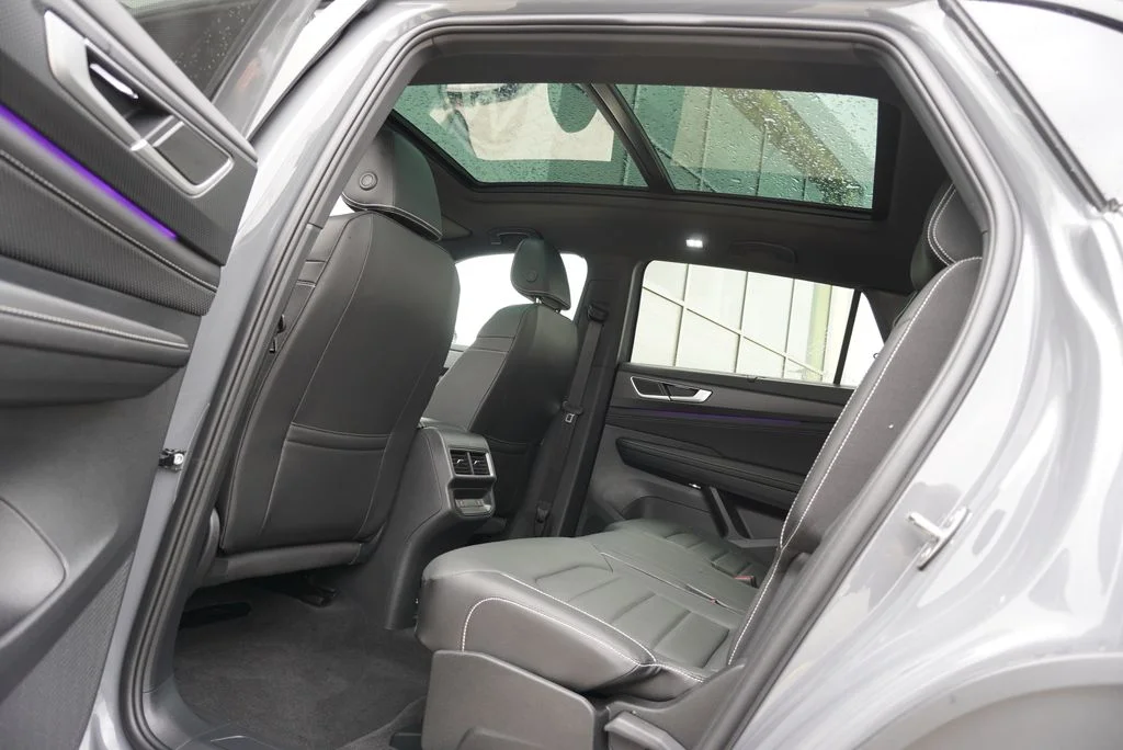 Used 2026 Gray Volkswagen 2.0T SEL R-Line Black image 35