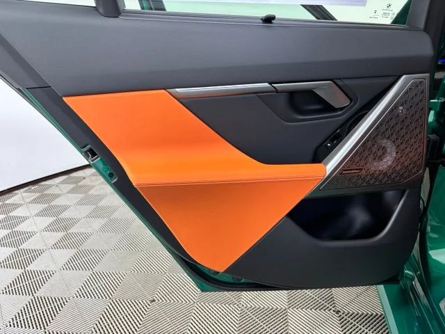 New 2027 Isle of Man Green Metallic BMW Base image 15