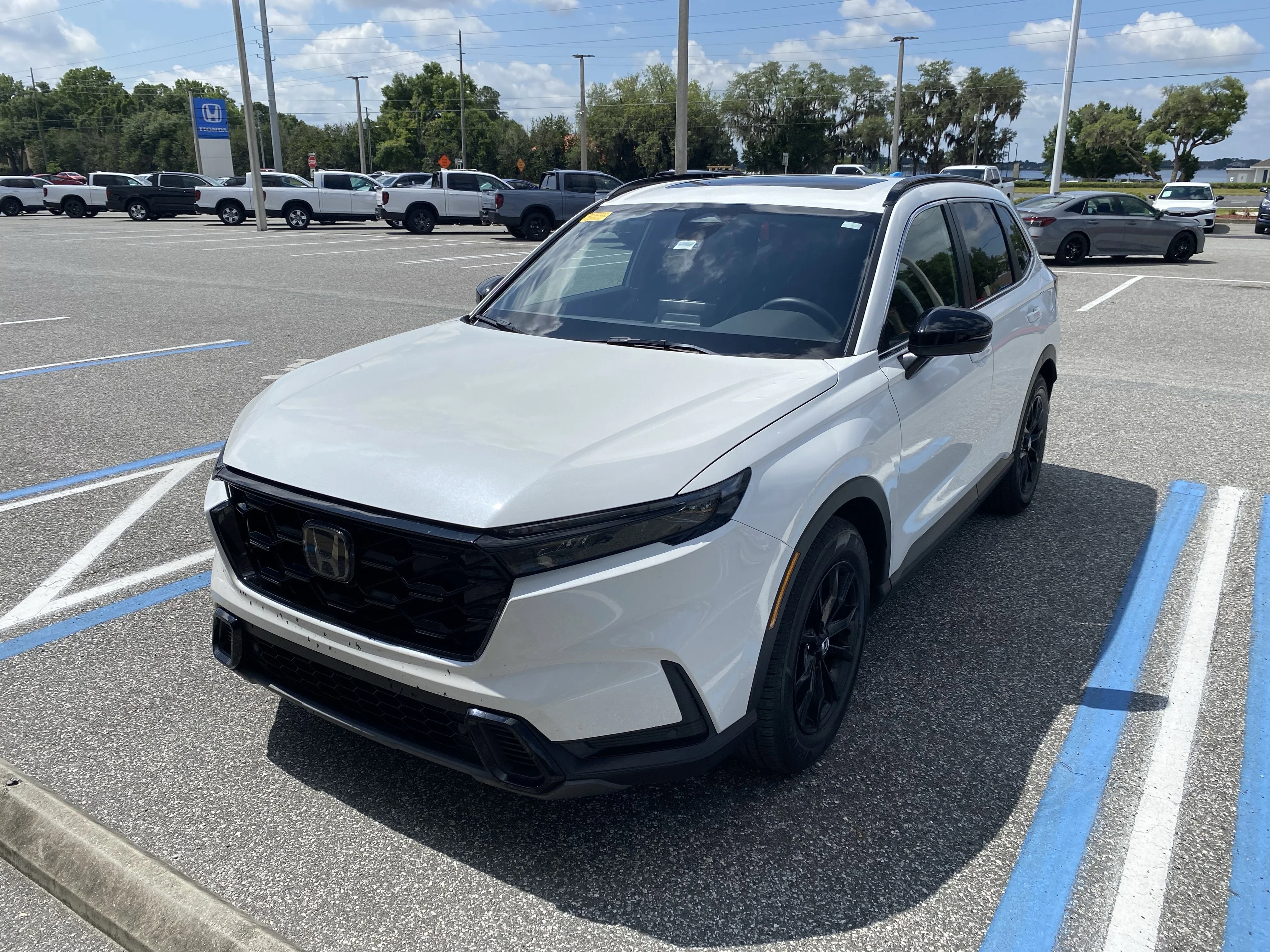 2024 Honda CR-V Hybrid Sport-L 2WD's photo