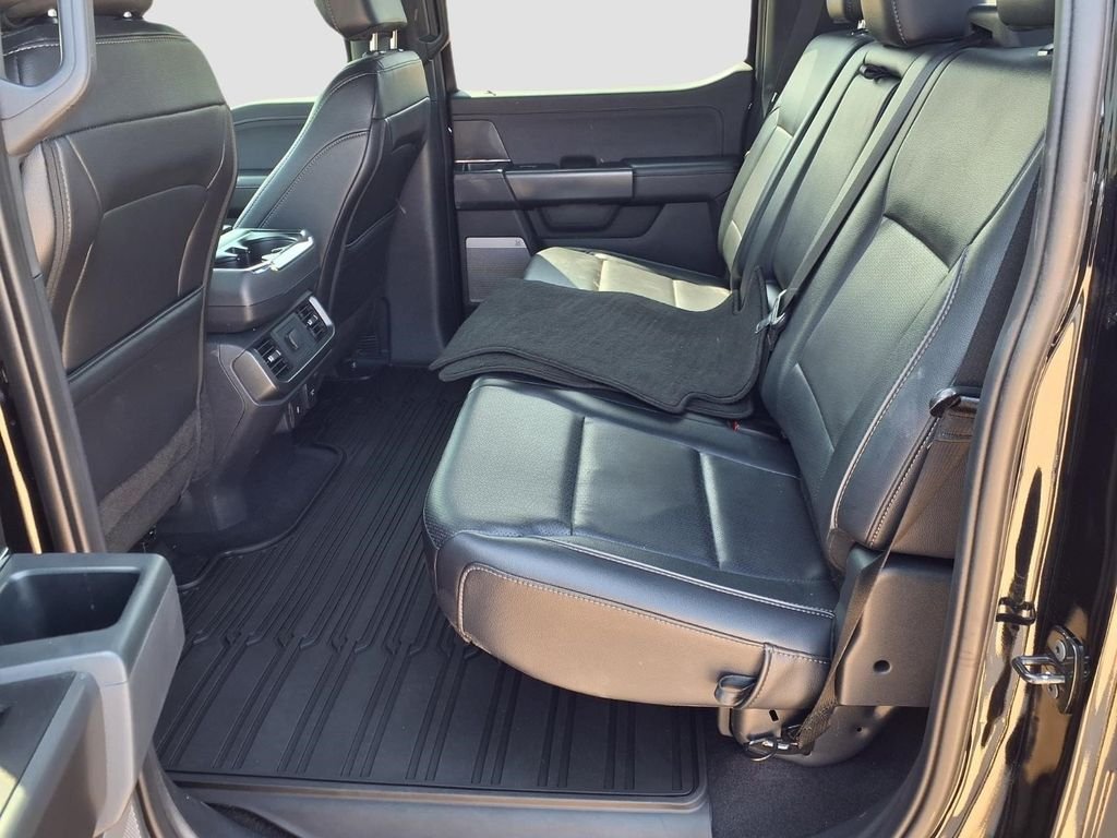 Used 2025 Black Metallic Ford Lariat image 24