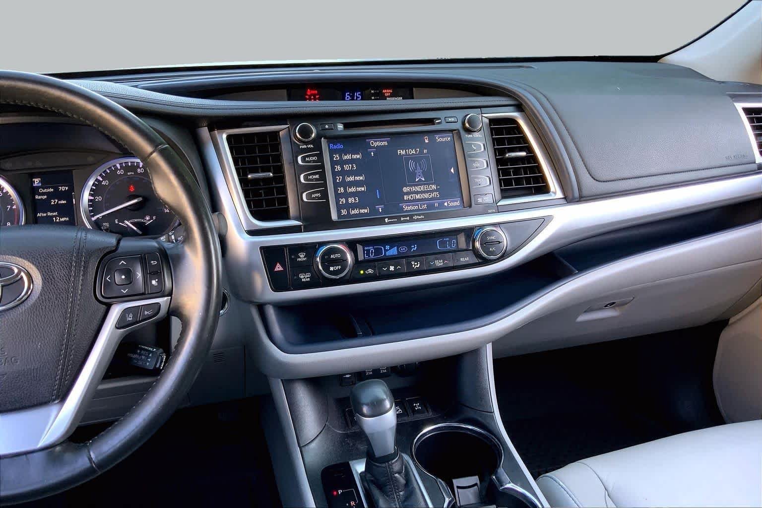 Used 2018 Celestial Silver Metallic Toyota XLE image 7
