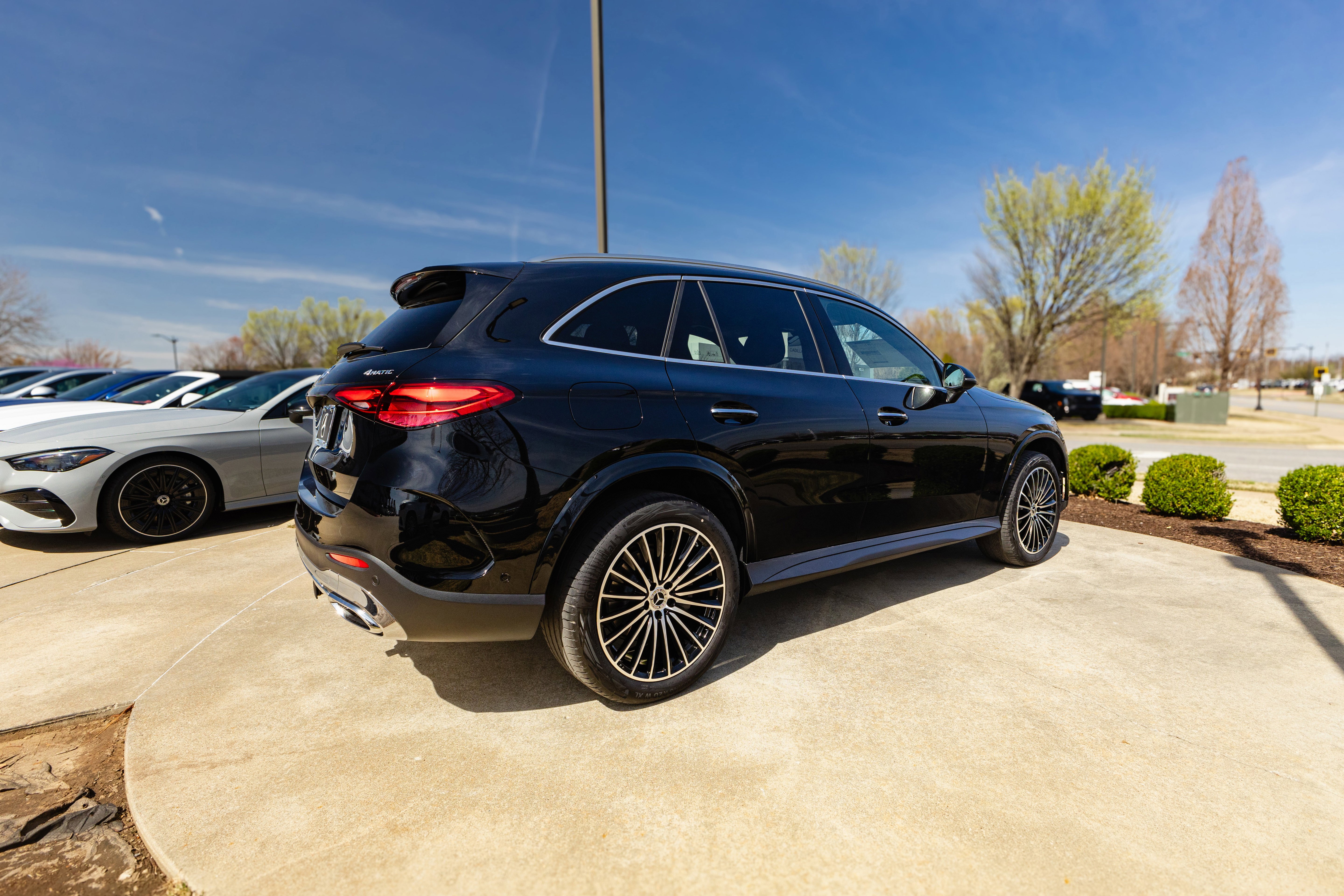 New 2026 Black Mercedes-Benz GLC 300 image 11