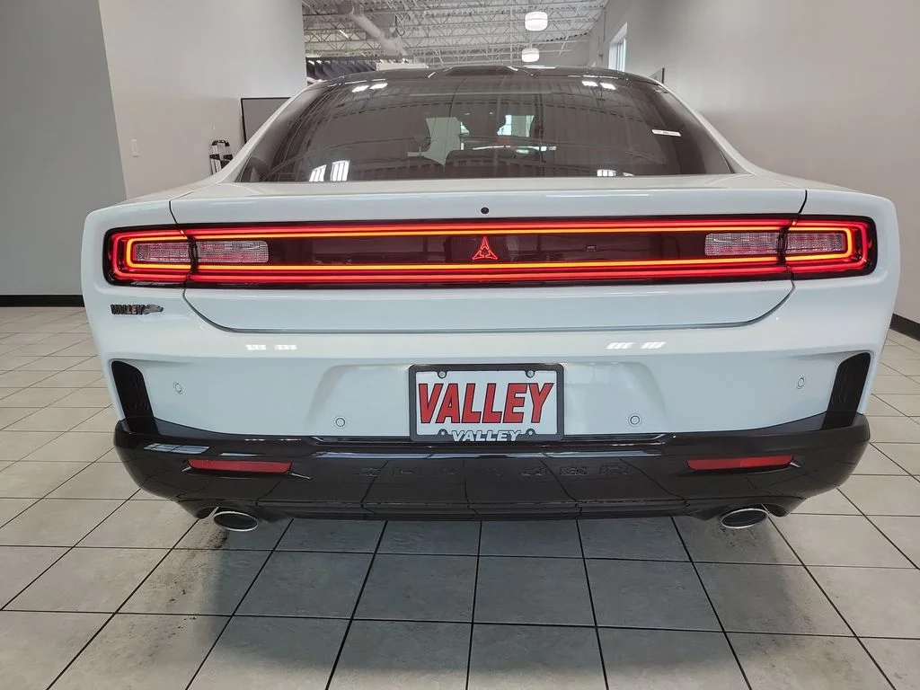 New 2026 White Knuckle Exterior Paint Dodge R/T image 5