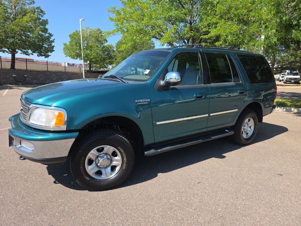 Used 1998 Ford Expedition XLT with VIN 1FMRU18WXWLA37828 for sale in Lone Tree, CO