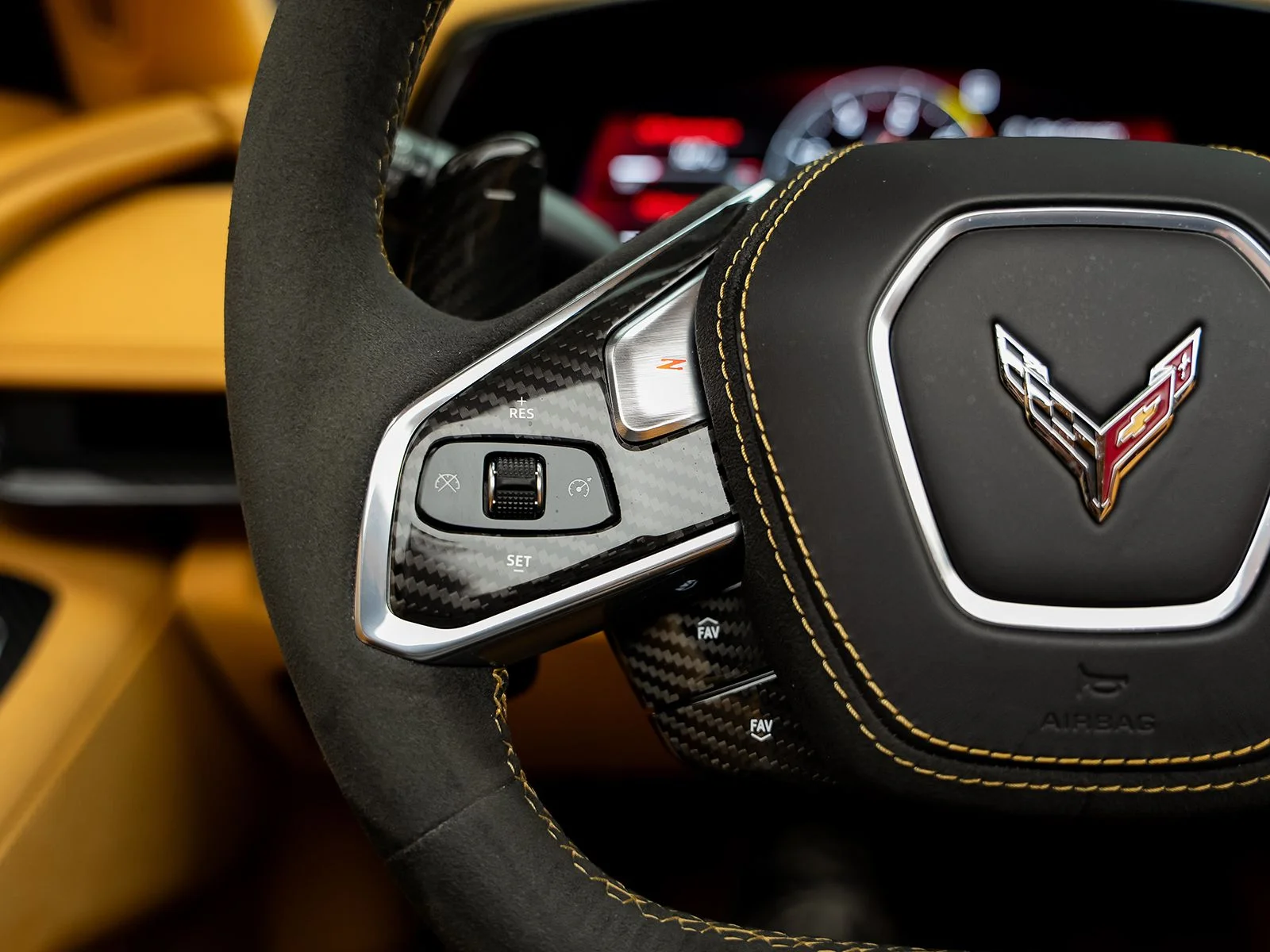 Used 2022 Brown Chevrolet Stingray image 39
