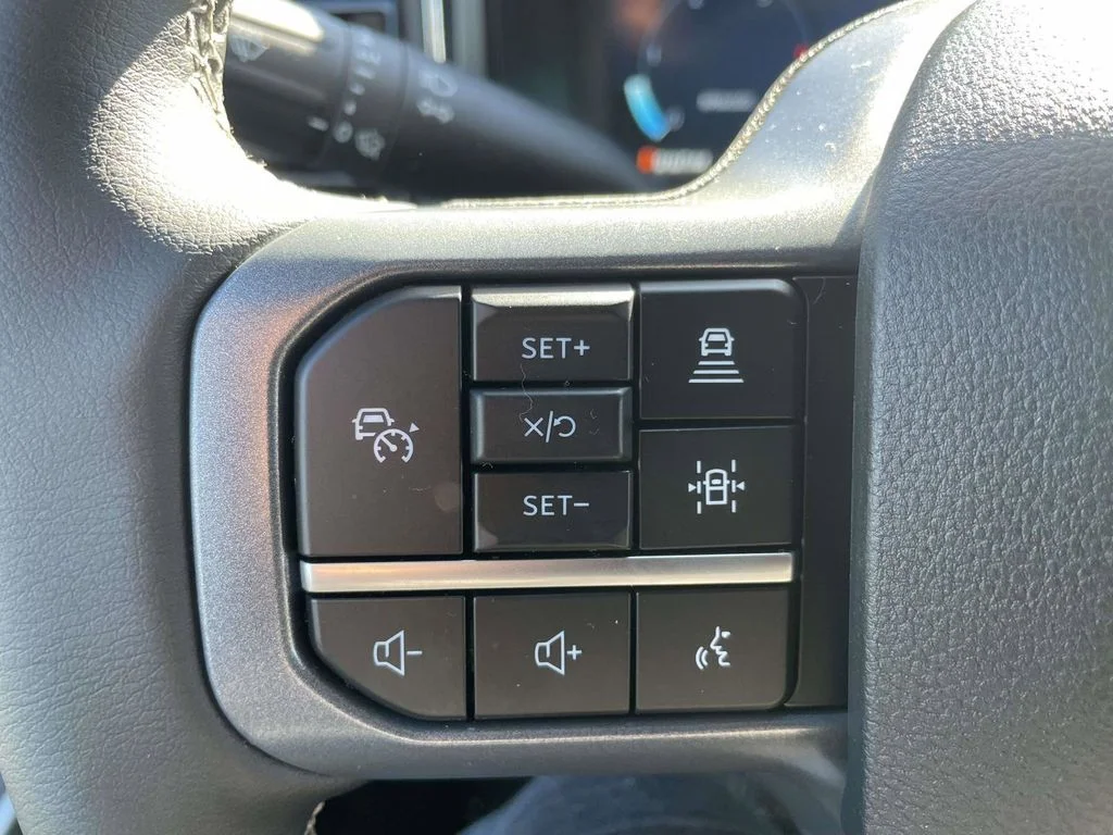 New 2026 Oxford White Ford F-250® Lariat® image 24