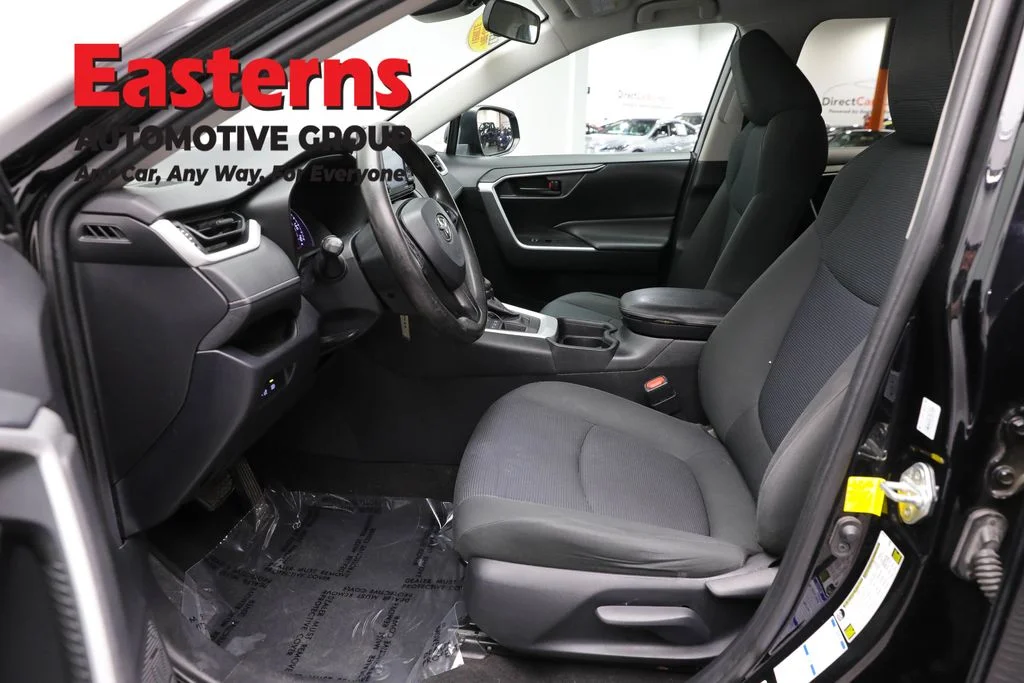 Used 2020 Black Toyota LE image 13
