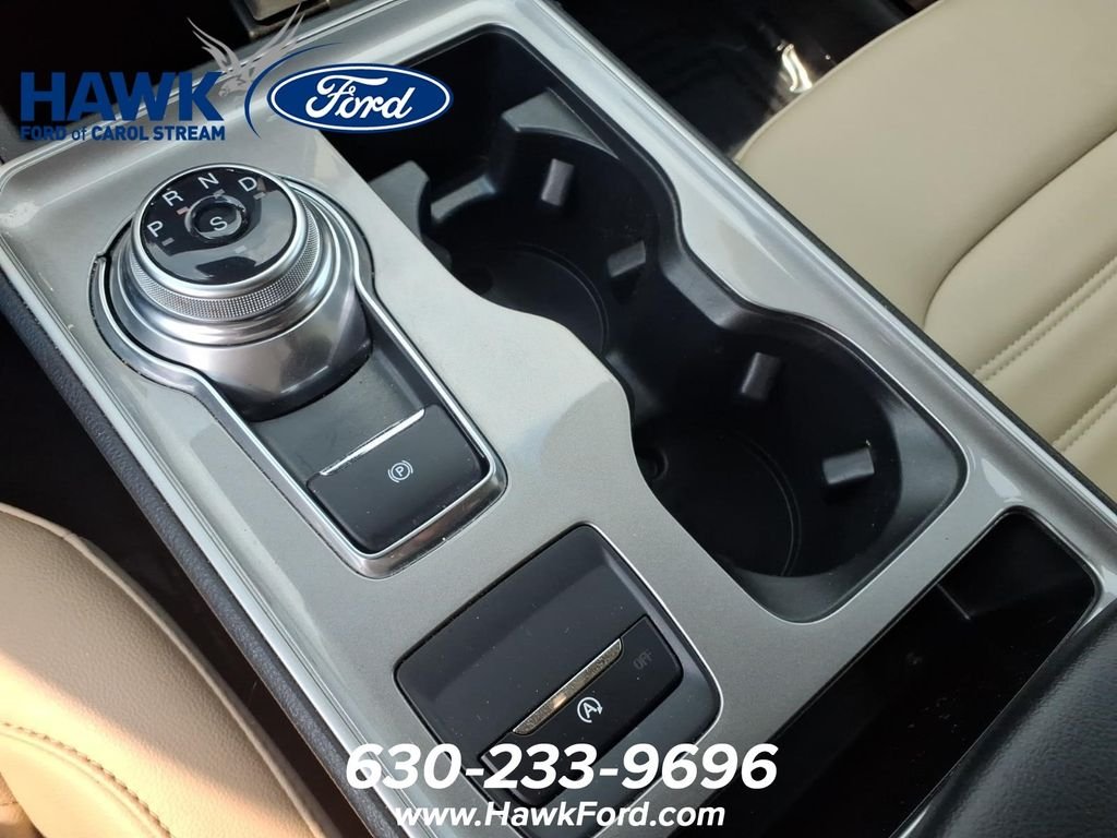 Used 2023 Red Ford SEL image 15