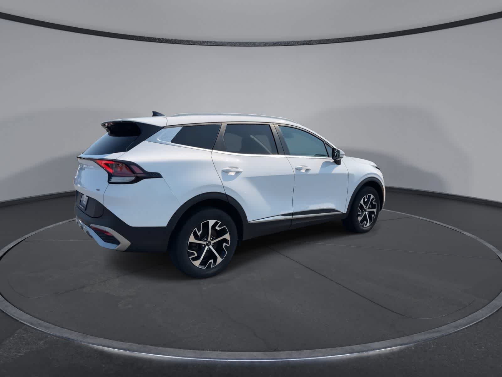 Certified Used 2024 Glacial White Pearl Kia EX image 8