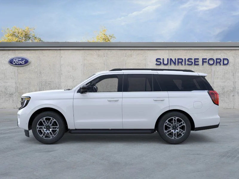 New 2026 Oxford White Ford Active image 3