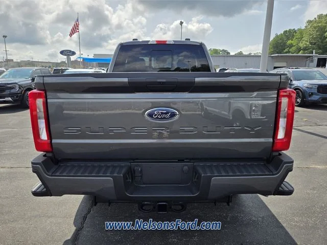 New 2026 Gray Ford XL image 5