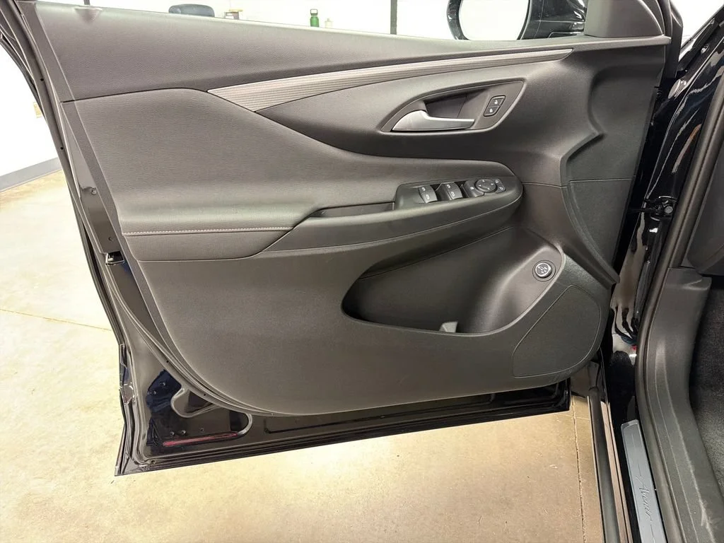 2026 Buick Envista Avenir - Photo 17