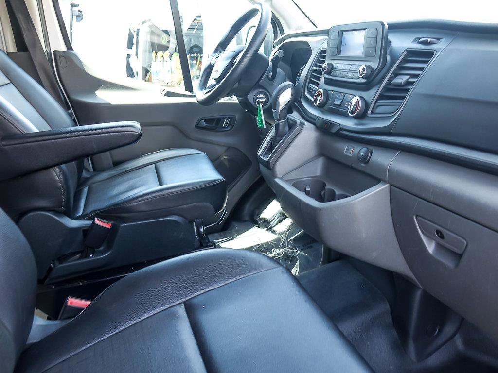 Used 2023 Oxford White Ford Base image 31