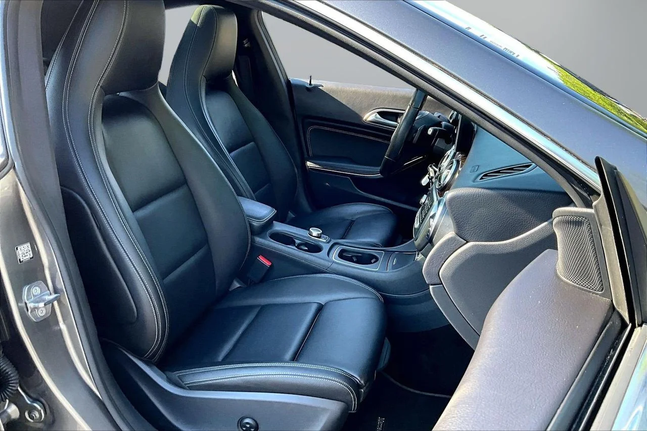 Certified Used 2019 Gray Mercedes-Benz CLA 250 image 23