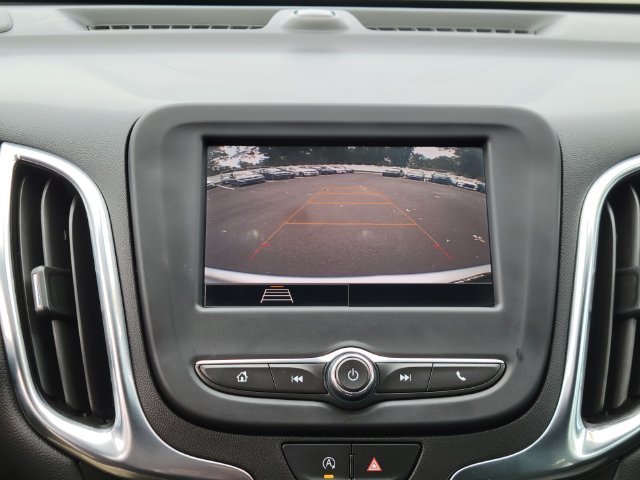 Used 2022 Silver Chevrolet LT image 24