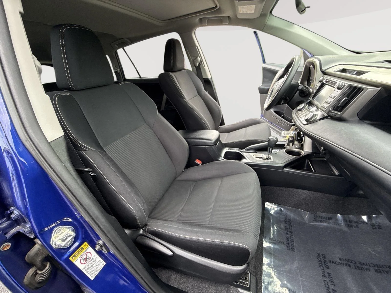 Used 2015 Blue Crush Metallic Toyota XLE image 25