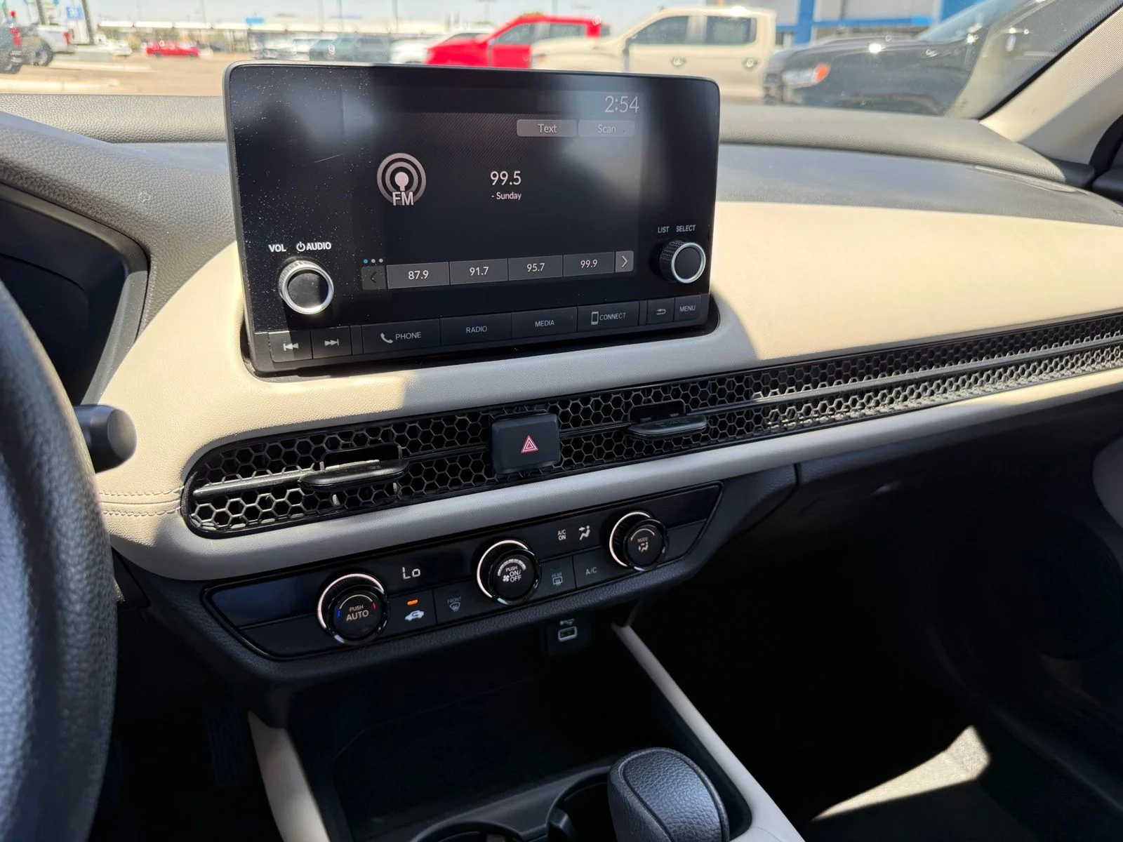2023 Honda HR-V LX - Photo 21