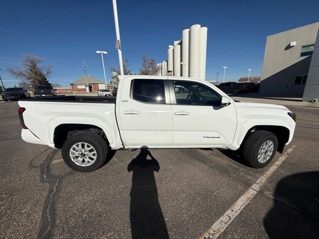 Used 2025 White Toyota SR5 image 8