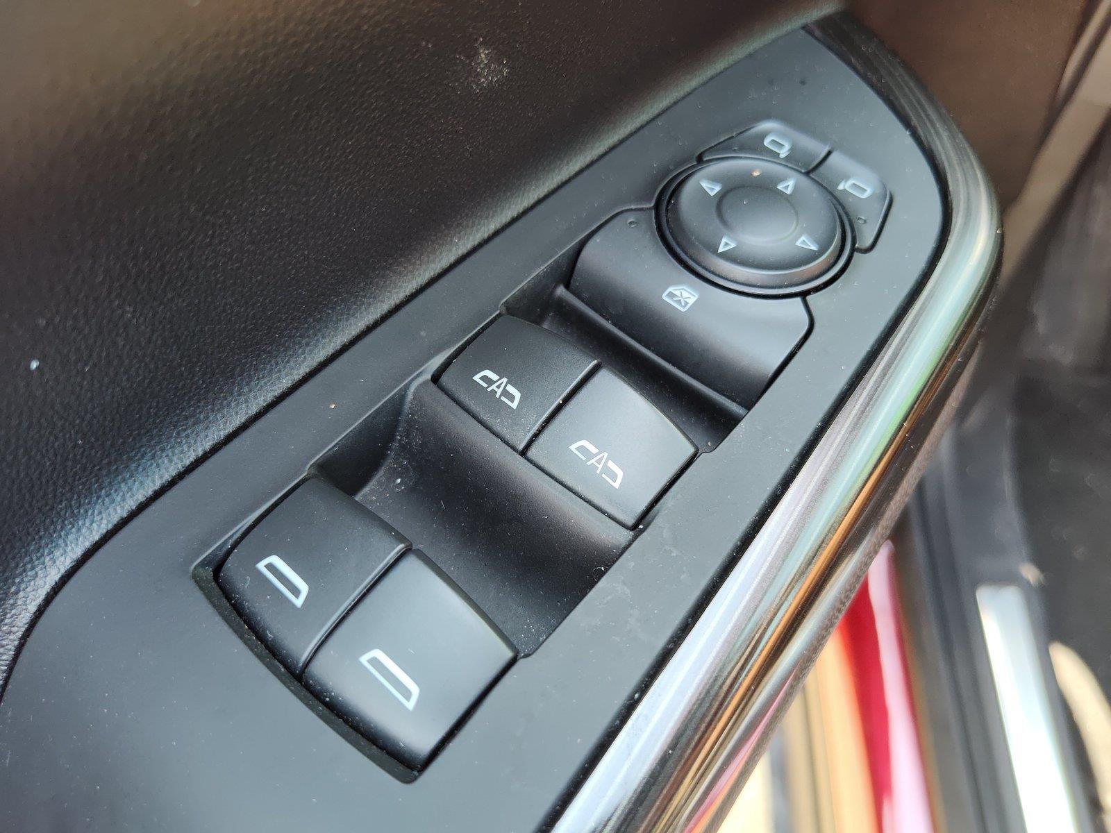 Used 2023 Volcanic Red Tintcoat GMC SLT image 17