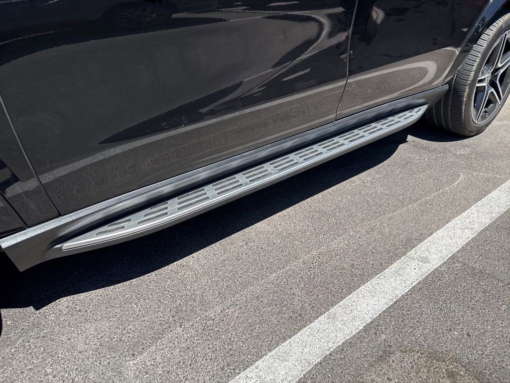 Certified Used 2023 Black Mercedes-Benz 4MATIC® image 43