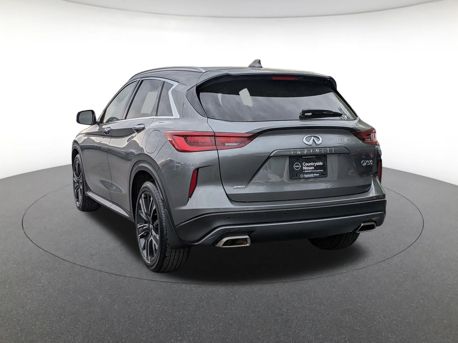 Used 2022 Graphite Shadow INFINITI LUXE image 7