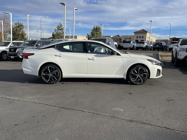 2025 Nissan Altima SR