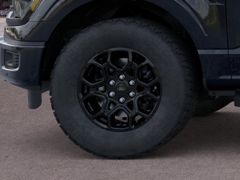 New 2026 Agate Black Metallic Ford XLT image 19