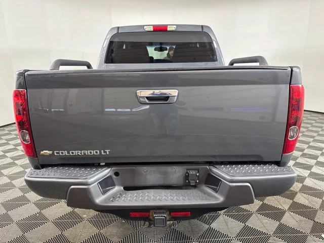 Used 2012 Gray Chevrolet 1LT image 18