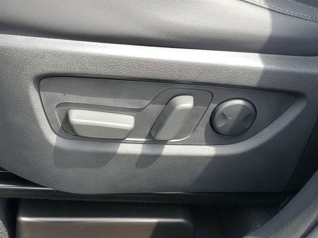 New 2026 Jet Black Mica Mazda 2.5 S Preferred AWD image 12