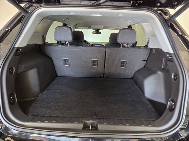 Used 2021 Black GMC SLE image 16