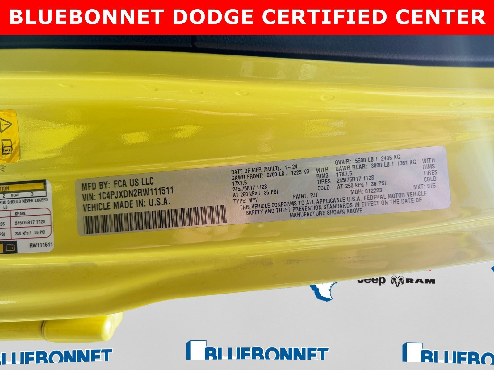 Used 2024 High Velocity Clearcoat Jeep Sport S image 24