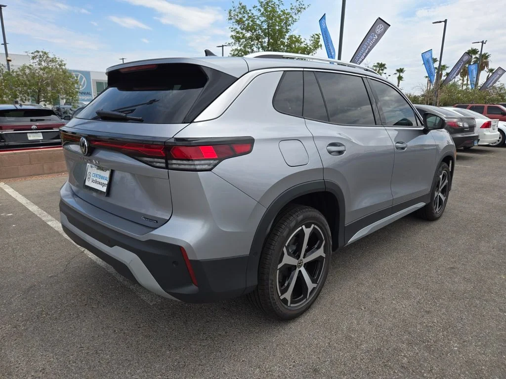 New 2026 Silver Volkswagen 2.0T SE image 4