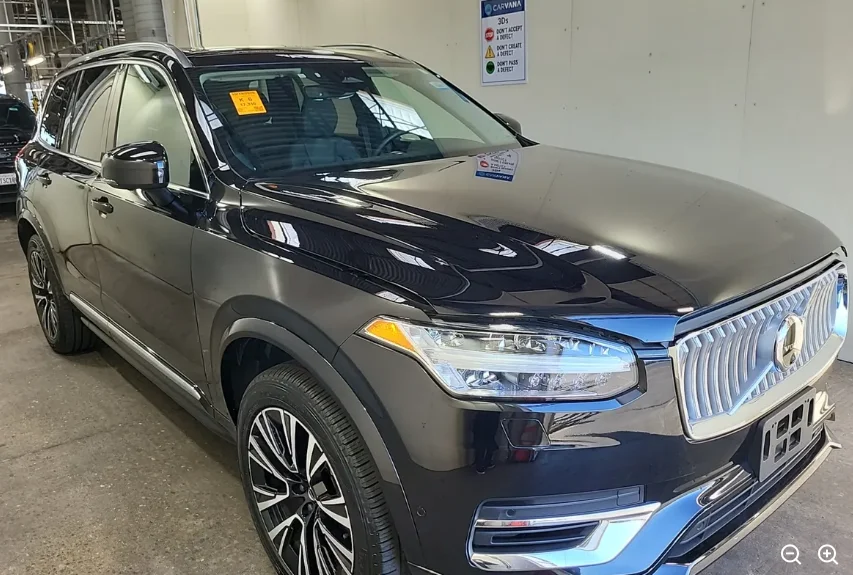 Used 2025 Black Volvo T8 Plus image 5