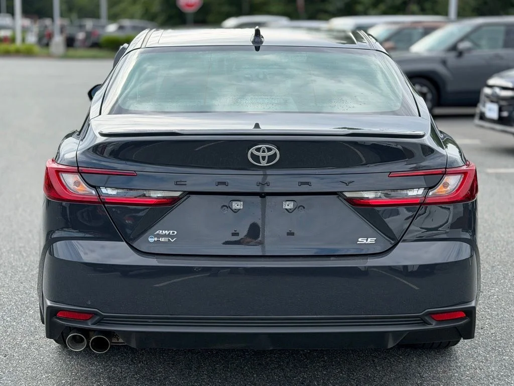 Used 2026  Toyota SE image 4