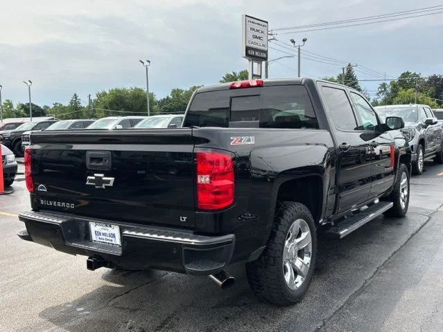 Used 2016 Black Chevrolet LT image 10