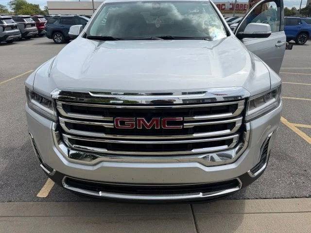 Used 2020 Silver GMC SLE image 2
