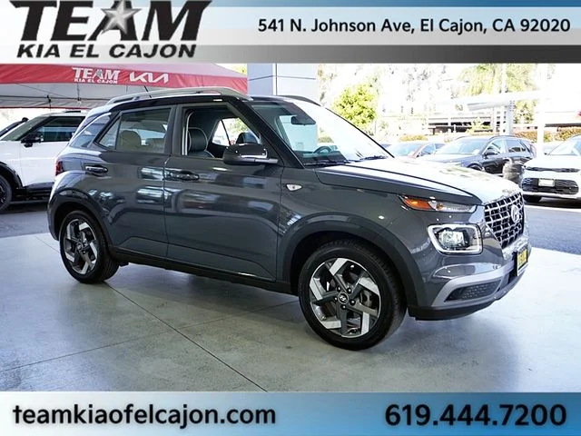 Used 2024 Gray Hyundai Limited image 9