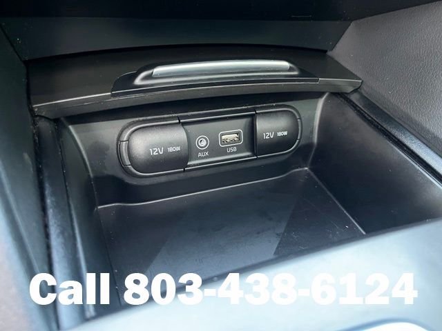 Used 2019  Kia S image 30