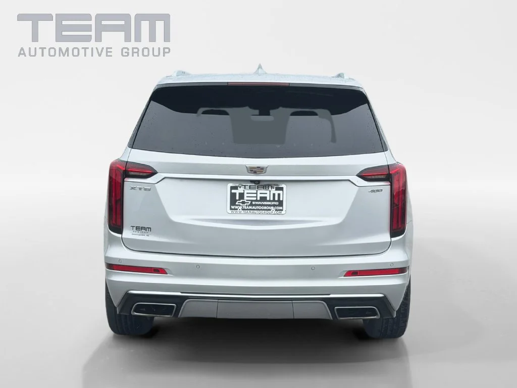 Used 2020 RADIANT SILVER METALLIC Cadillac FWD Premium Luxury image 6