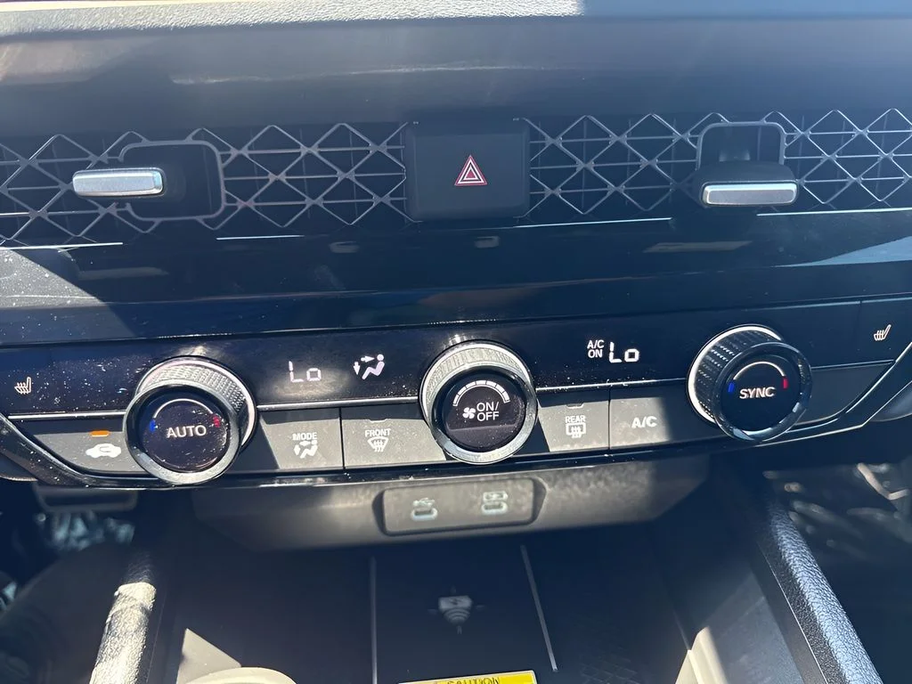 Used 2025 Silver Honda Sport-L image 18