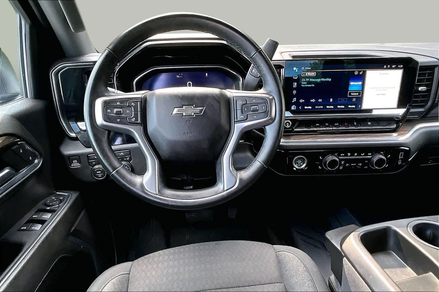 Used 2024 Summit White Chevrolet RST image 6