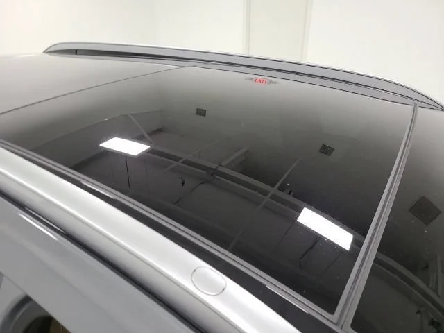 Used 2023 Hampton Gray Hyundai Calligraphy image 8