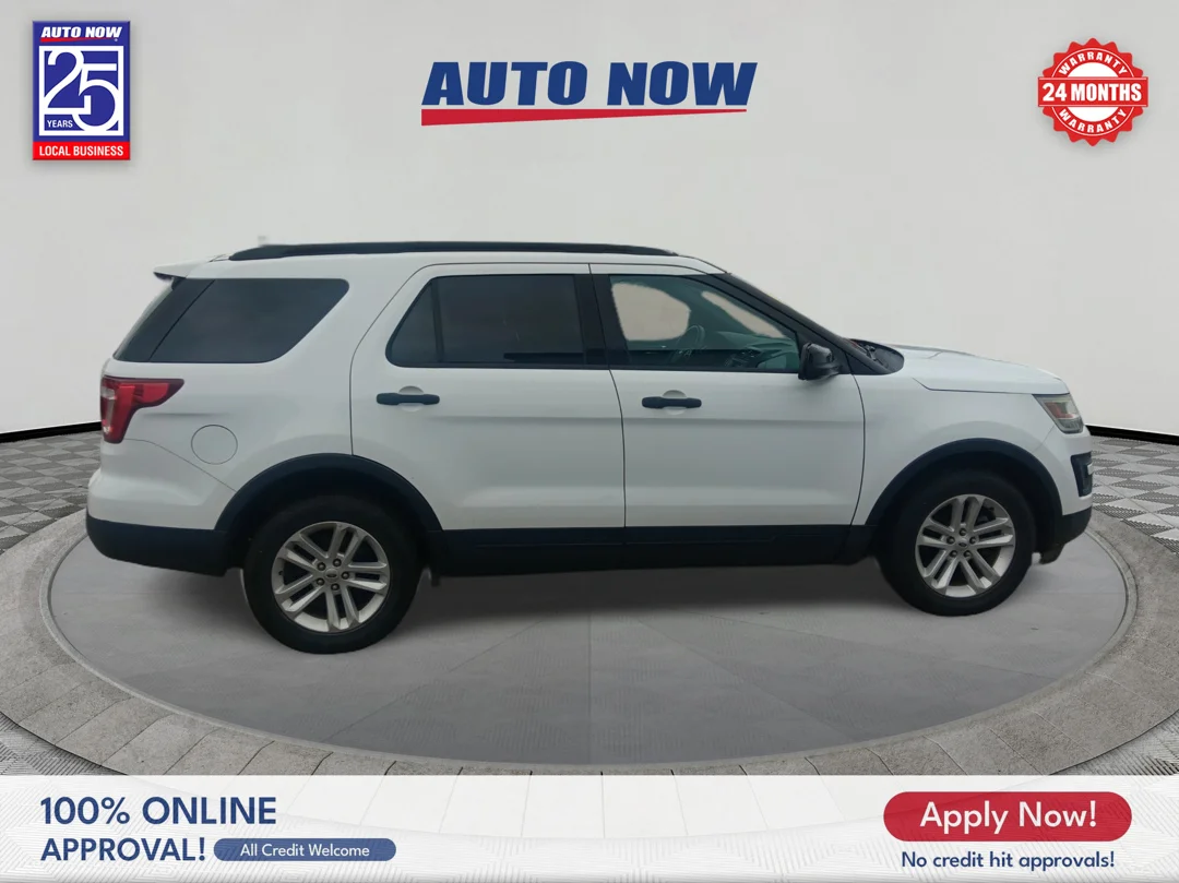 Used 2016 White Ford Base FWD image 7