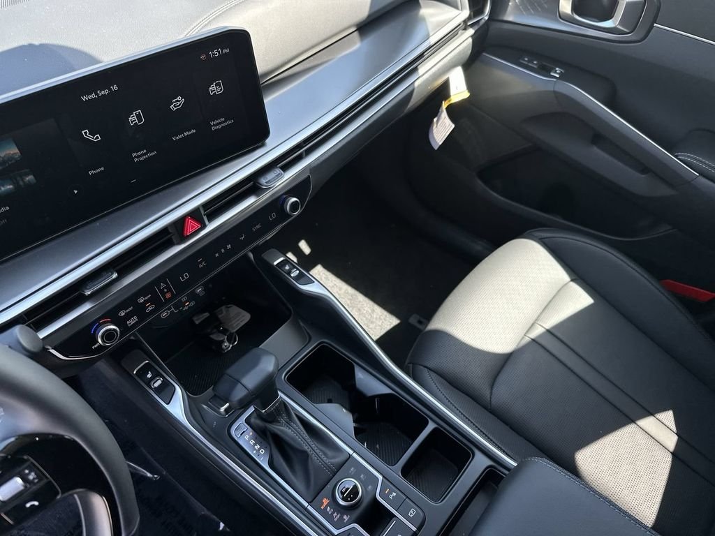 2026 Kia Sorento S - Photo 11