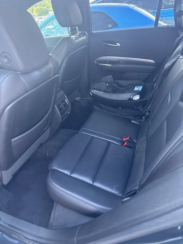 Used 2019 Gray Cadillac Premium Luxury image 6
