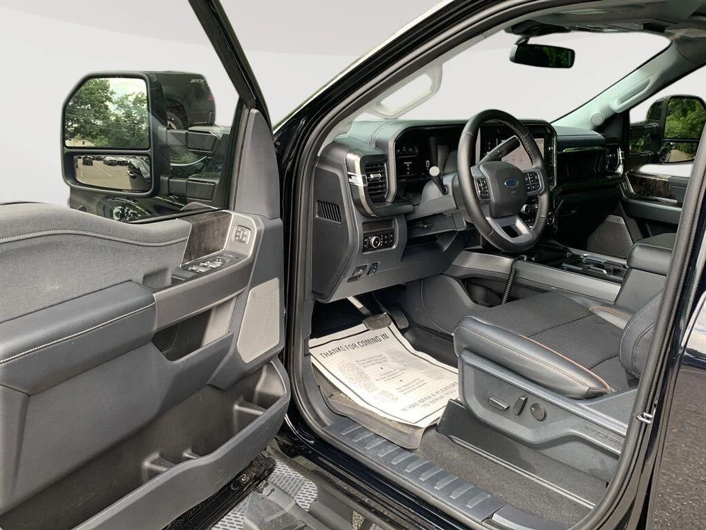 Used 2026 Agate Black Metallic Ford Lariat image 11