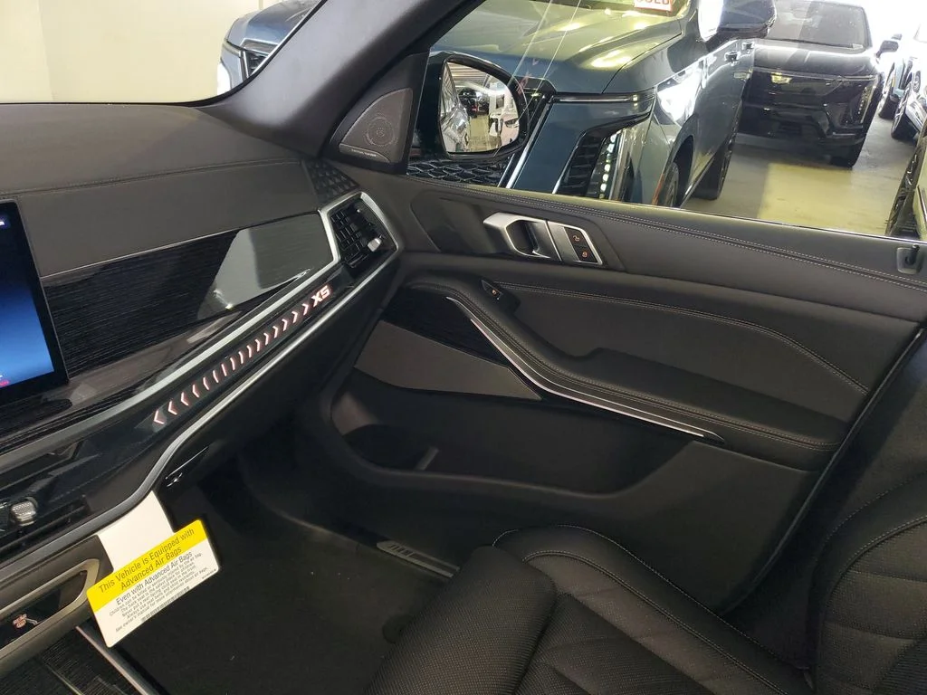 Used 2026 Gray BMW sDrive40i image 20