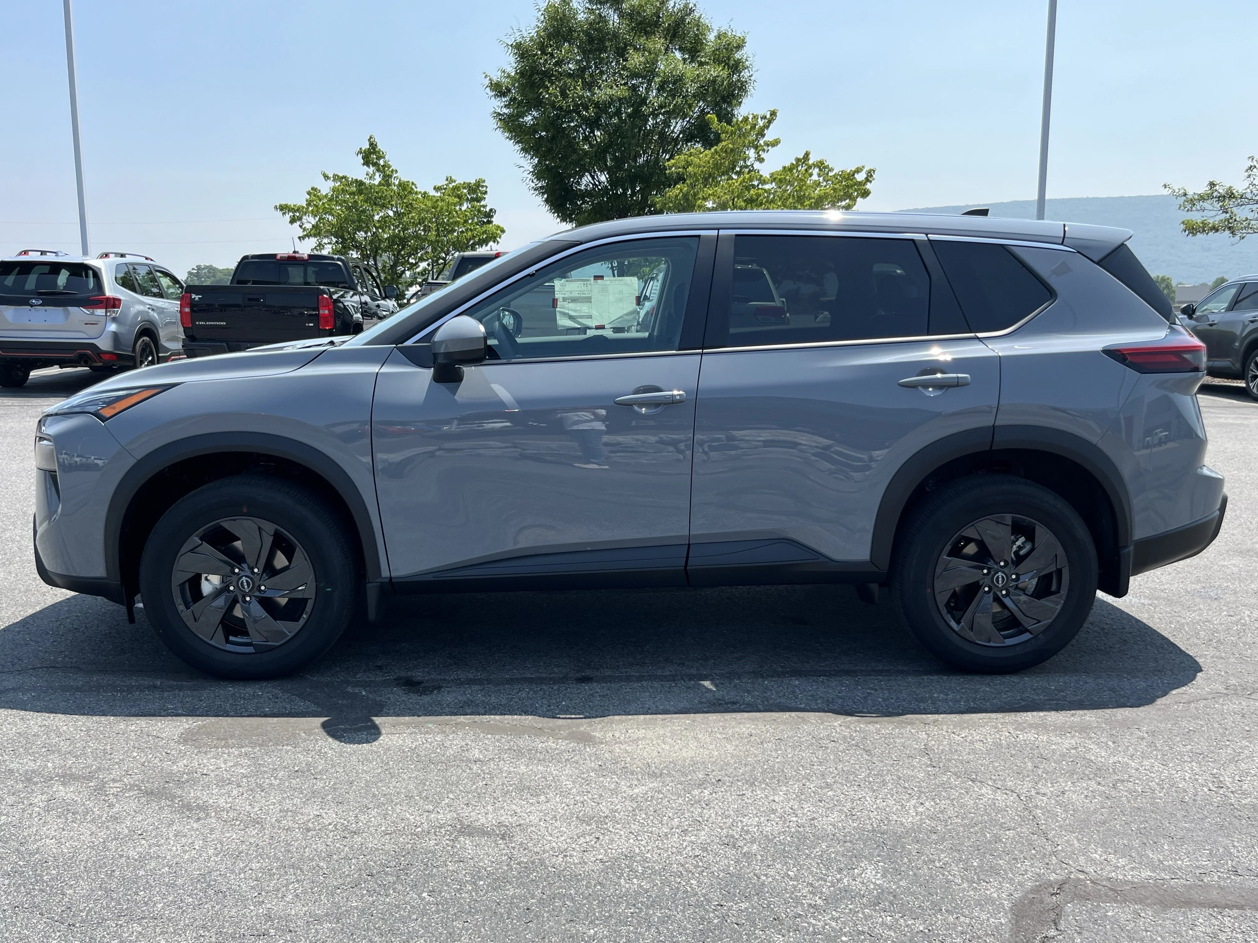 New 2026 Boulder Gray Pearl Nissan SV image 10