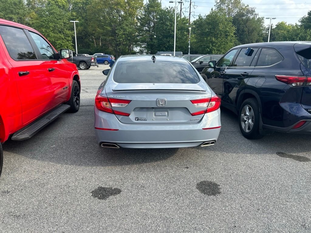 Used 2022 Gray Honda Sport image 5