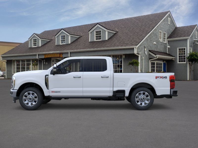 New 2025 Oxford White Ford Lariat image 3